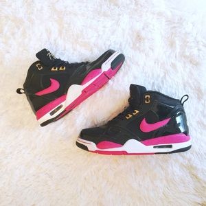 Nike Air Flight 13 Mid Sneakers